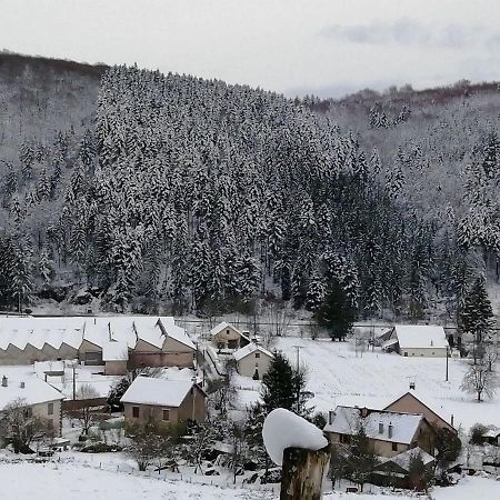 Gite Rural Les Maires D'Avaux Saint-Bresson Eksteriør bilde