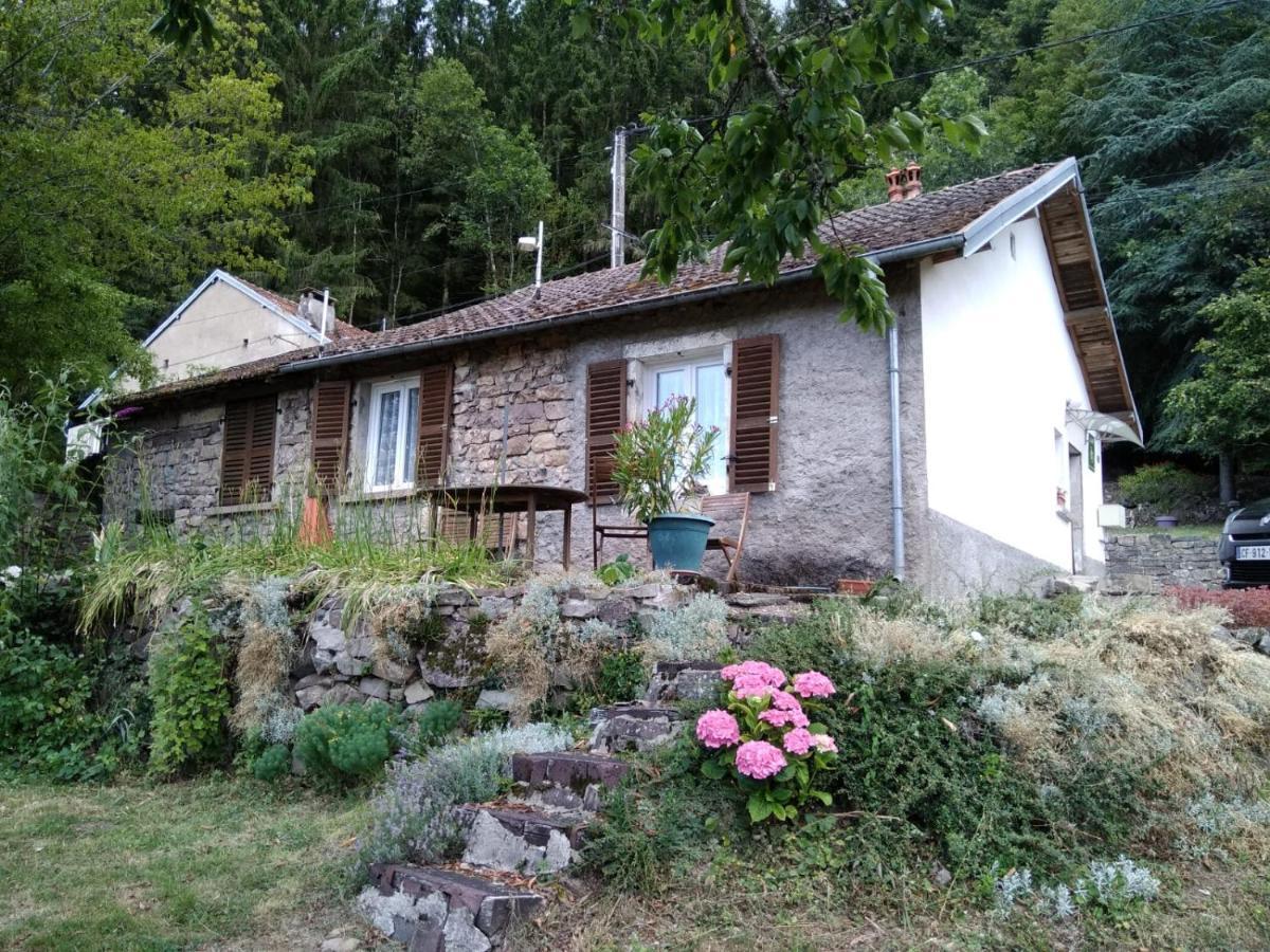 Gite Rural Les Maires D'Avaux Saint-Bresson Eksteriør bilde